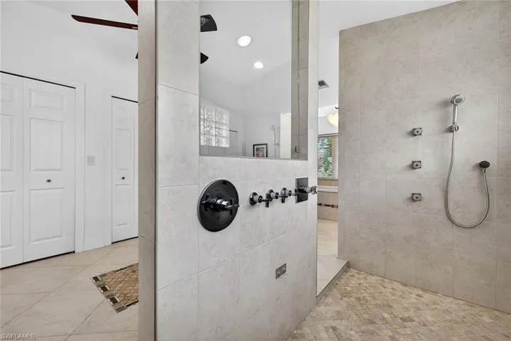 8390 Riviera Ave, Fort Myers, Florida 33919