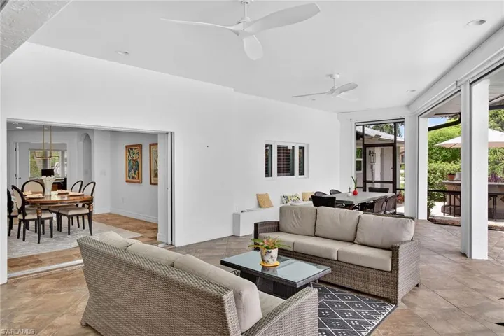 8390 Riviera Ave, Fort Myers, Florida 33919