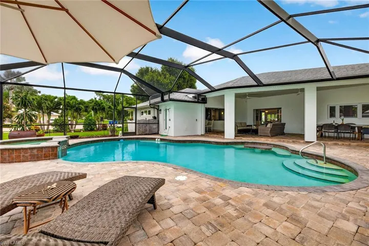 8390 Riviera Ave, Fort Myers, Florida 33919
