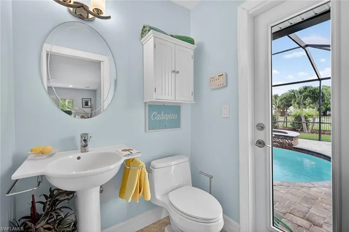 8390 Riviera Ave, Fort Myers, Florida 33919