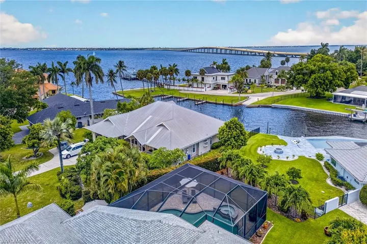 8390 Riviera Ave, Fort Myers, Florida 33919