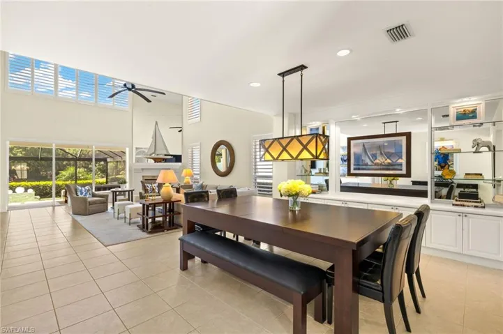 3872  CLIPPER COVE  DR, Naples, FL 34112