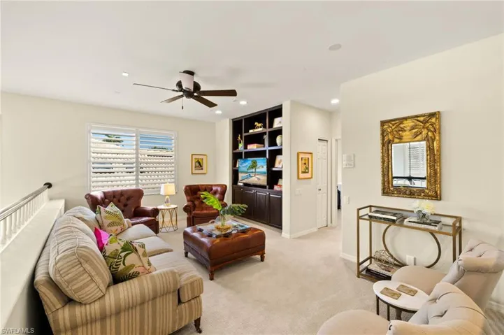 3872  CLIPPER COVE  DR, Naples, FL 34112
