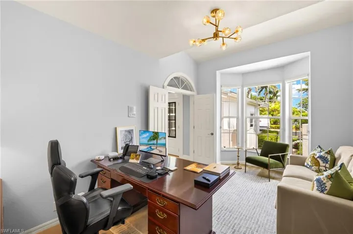 3872  CLIPPER COVE  DR, Naples, FL 34112