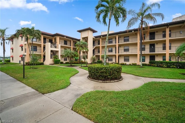 View of home's community featuring a lawn