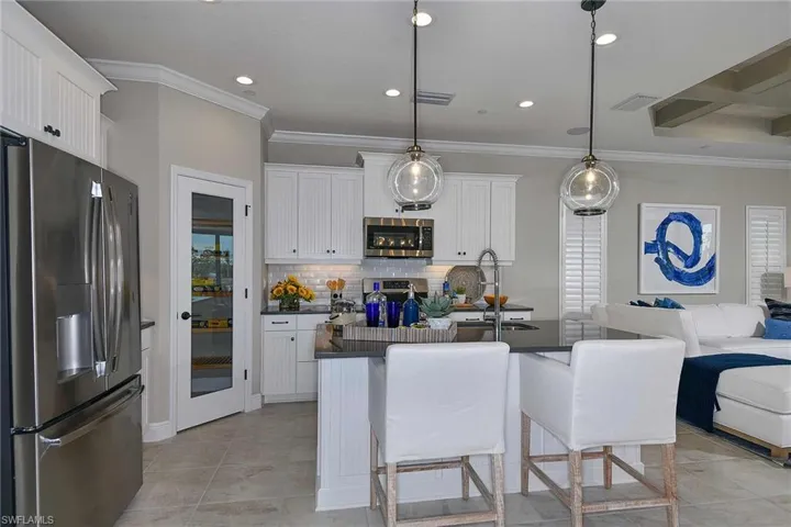 17813  Summerland Key  CT, Fort Myers, FL 33908