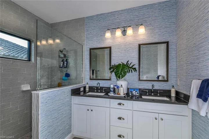 17813  Summerland Key  CT, Fort Myers, FL 33908