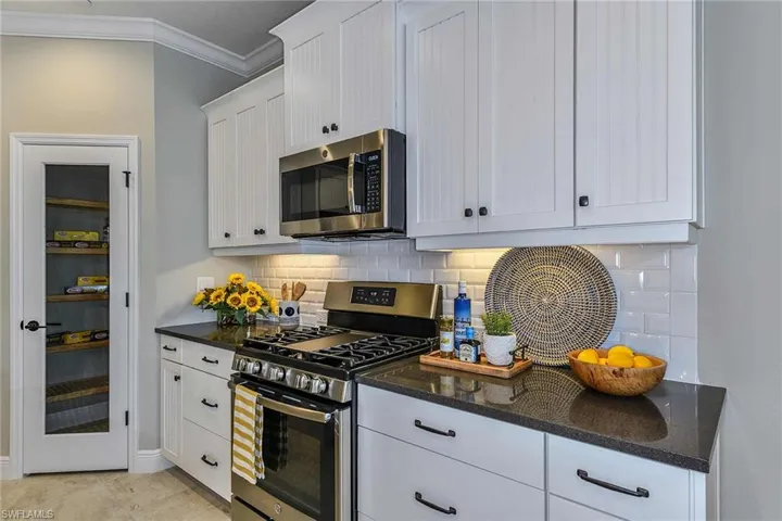 17813  Summerland Key  CT, Fort Myers, FL 33908