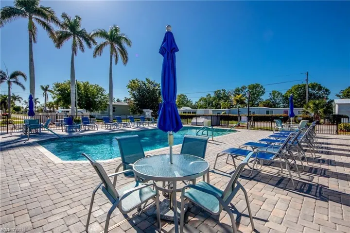 19 Garden Dr, Fort Myers, Florida 33908