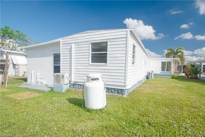 19 Garden Dr, Fort Myers, Florida 33908