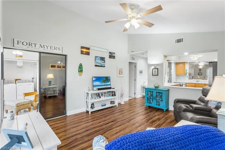 8366 Charter Club Cir 12, Fort Myers, Florida 33919