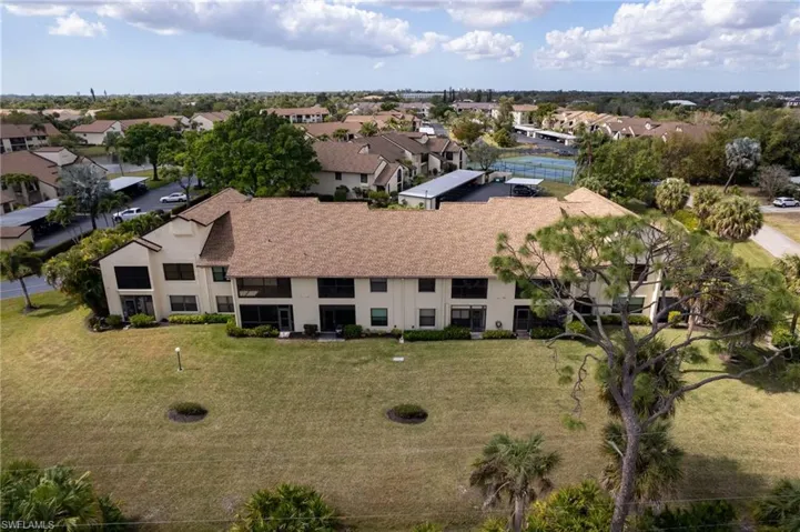 8366 Charter Club Cir 12, Fort Myers, Florida 33919