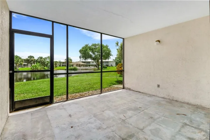 141  Cypress E WAY, Naples, FL 34110