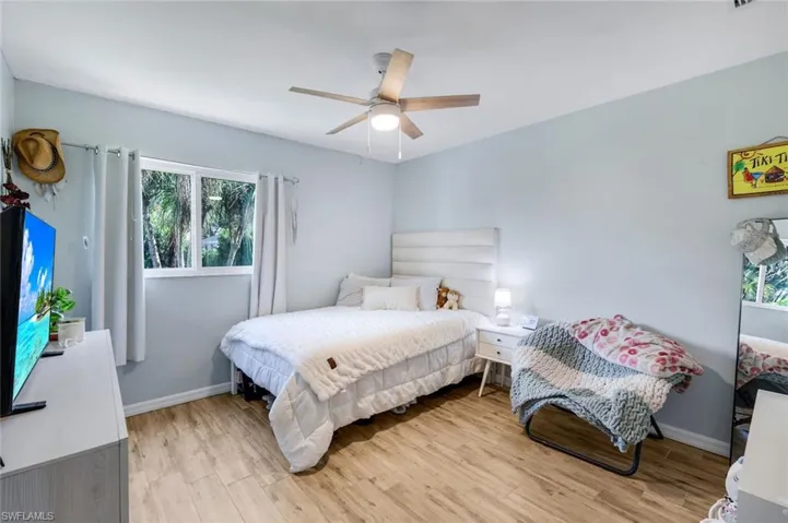 9814 Country Oaks Dr, Fort Myers, Florida 33967