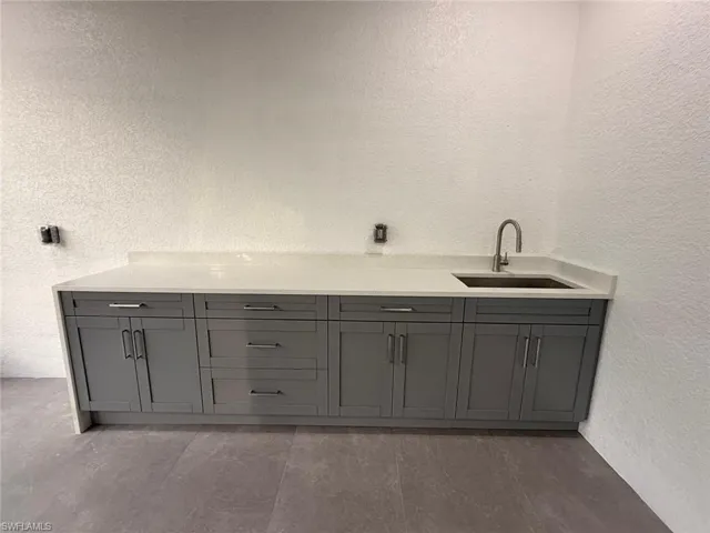 4587 45th Ave Ne, Naples, Florida 34120