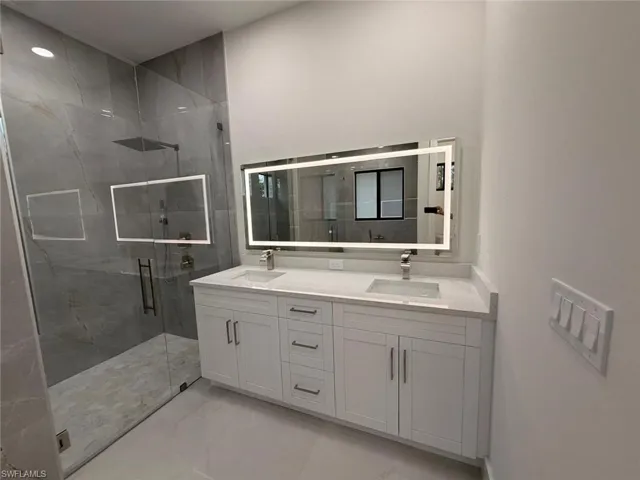 4587 45th Ave Ne, Naples, Florida 34120