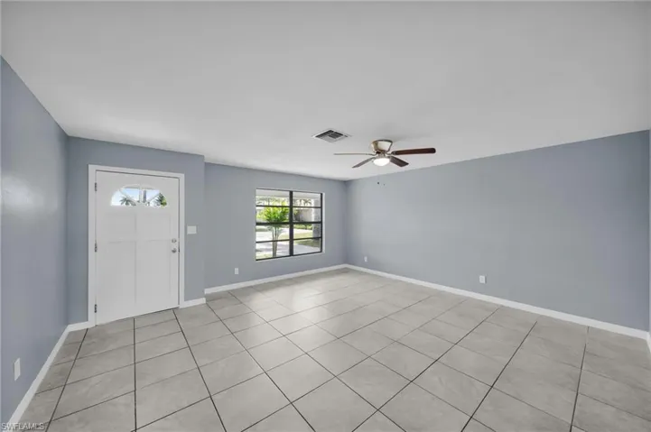 2085 E Tobago  CIR, Fort Myers, FL 33905
