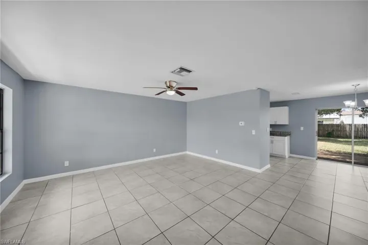 2085 E Tobago  CIR, Fort Myers, FL 33905