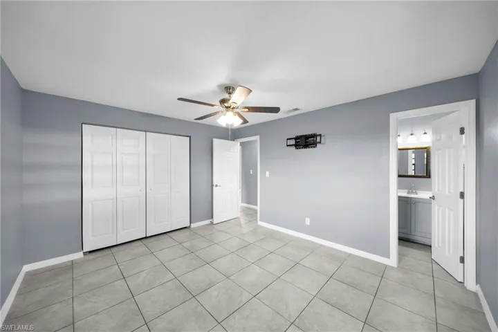 2085 E Tobago  CIR, Fort Myers, FL 33905