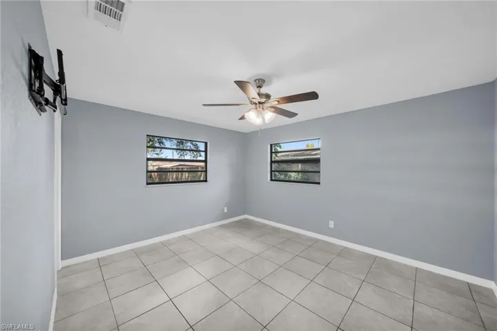 2085 E Tobago  CIR, Fort Myers, FL 33905