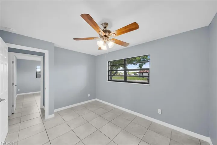 2085 E Tobago  CIR, Fort Myers, FL 33905