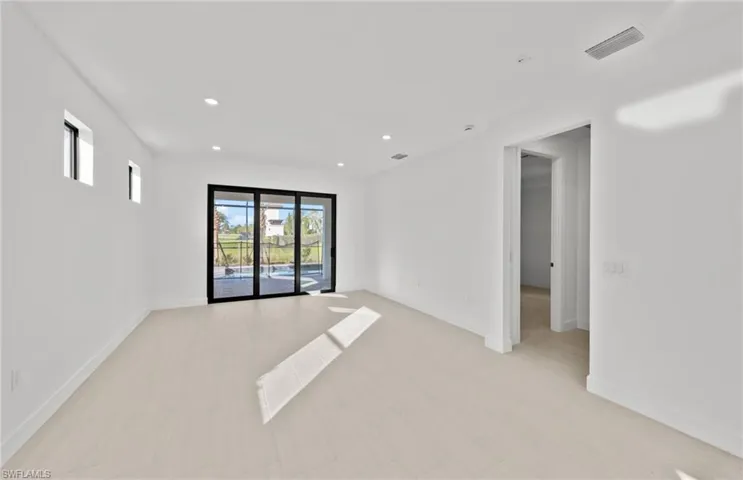 Photos are of similar Contour home. Homes may vary.