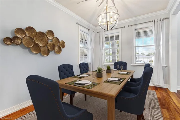 Dining Room (Virtually staged)