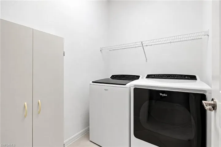 3319 Antilla Ct, Fort Myers, Florida 33905