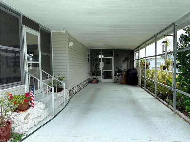 2777 Indianwood Dr, North Fort Myers, Florida 33917