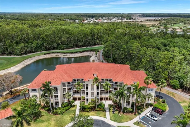 4883  Hampshire  CT, Naples, FL 34112