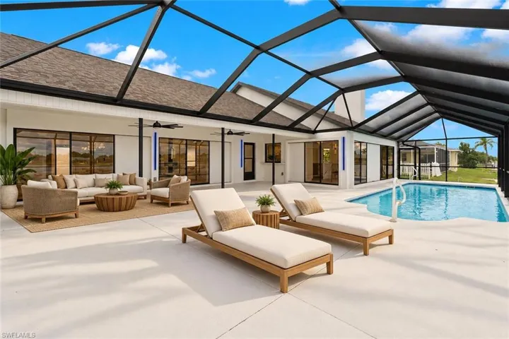 3603 Sw 5th Pl, Cape Coral, Florida 33914