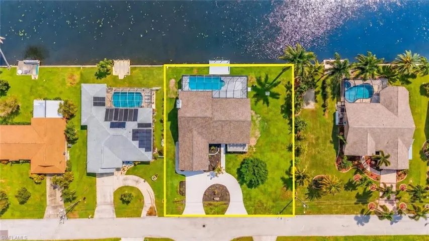 3603 Sw 5th Pl, Cape Coral, Florida 33914