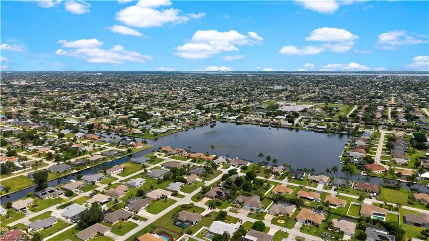 3603 Sw 5th Pl, Cape Coral, Florida 33914
