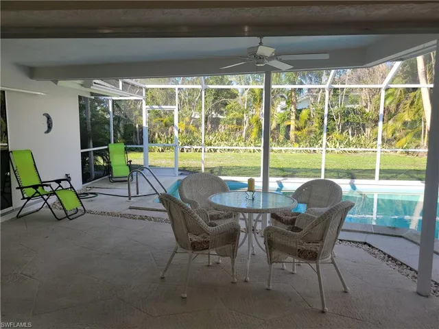 735  High Pines  DR, Naples, FL 34103