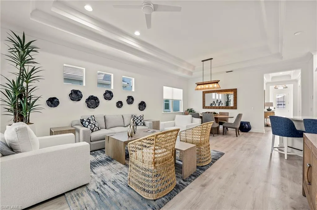 8777 Yucatan CT, Naples, FL 34112,224082600