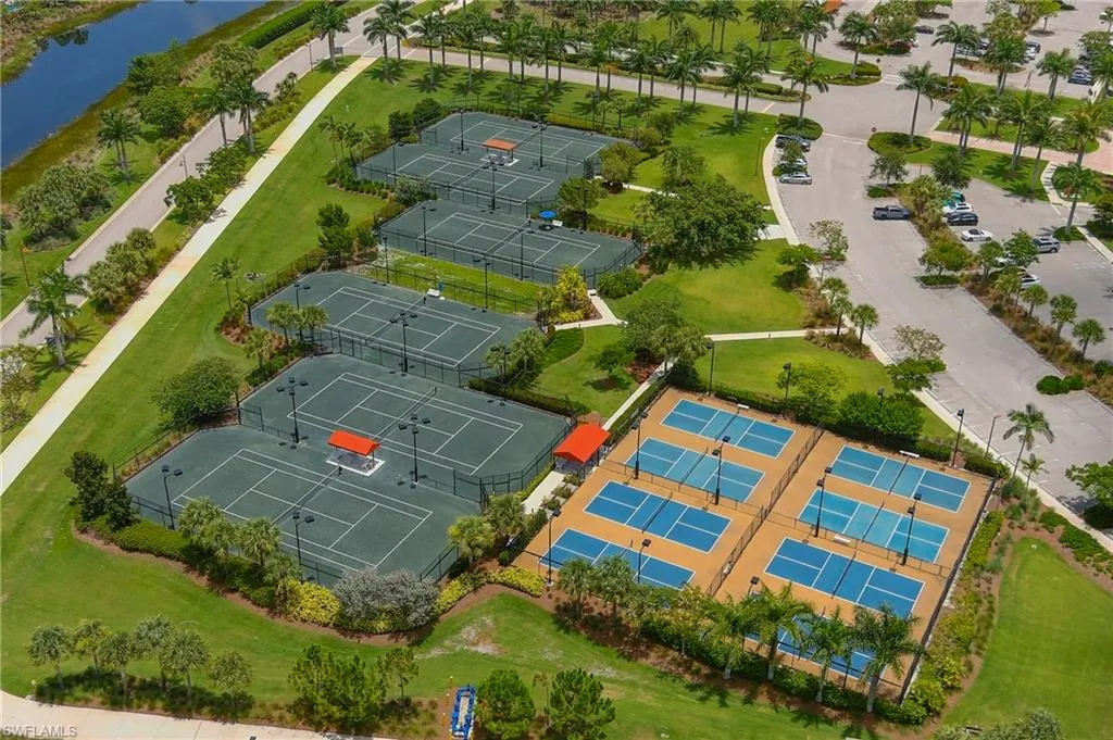 8777 Yucatan CT, Naples, FL 34112,224082600