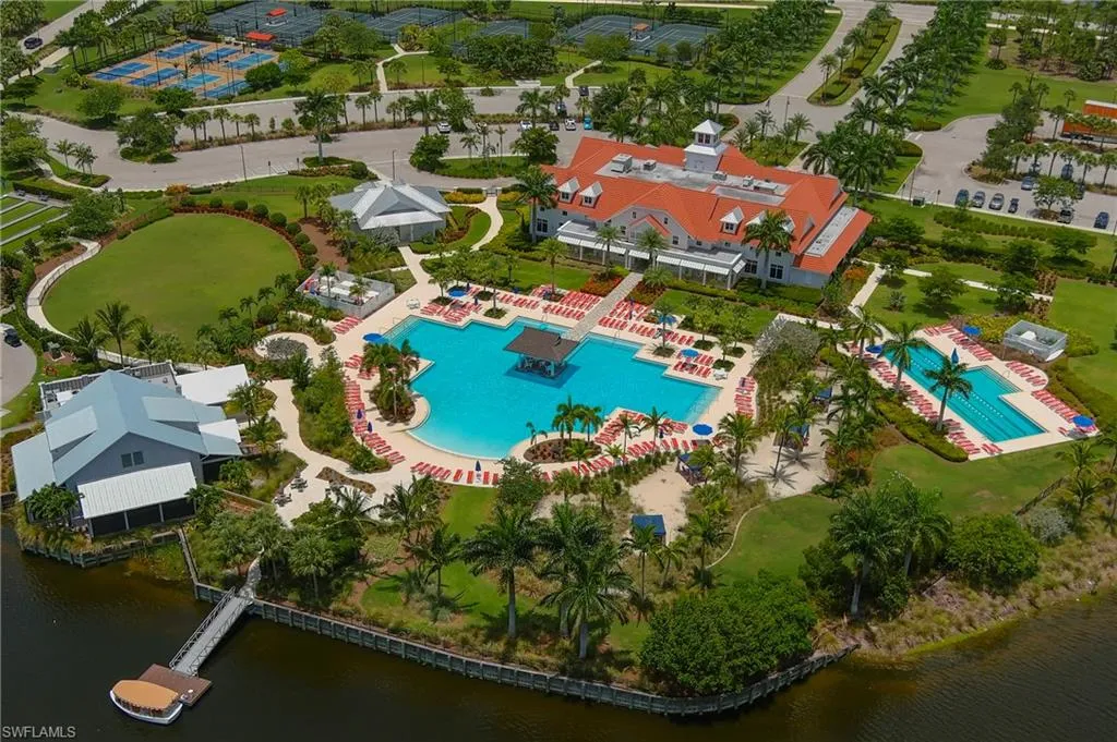 8777 Yucatan CT, Naples, FL 34112,224082600