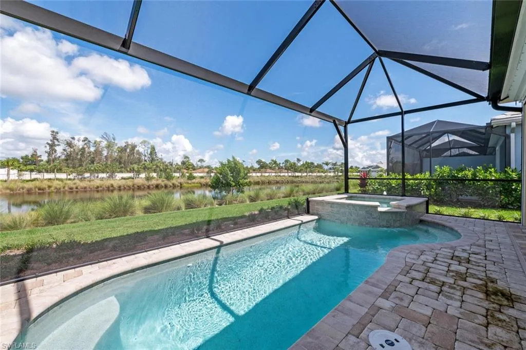 8777 Yucatan CT, Naples, FL 34112,224082600