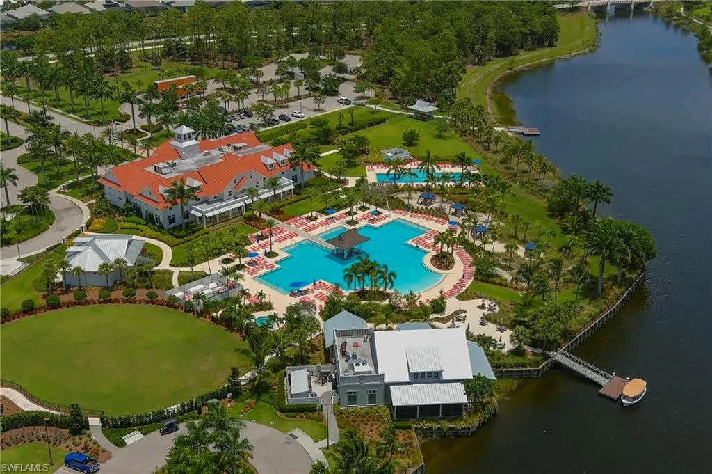 8777 Yucatan CT, Naples, FL 34112,224082600