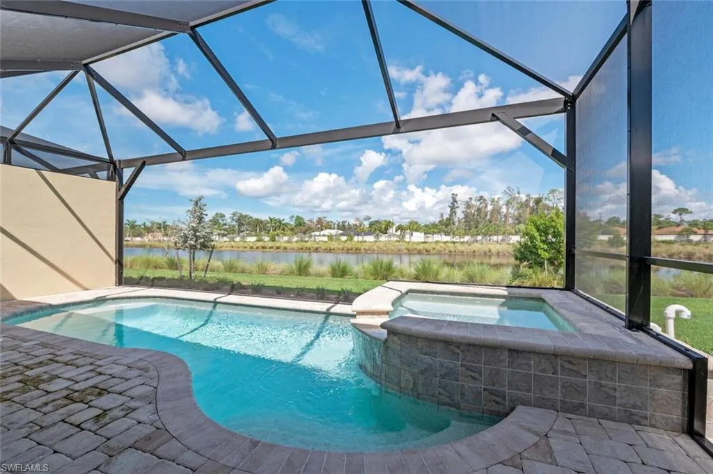 8777 Yucatan CT, Naples, FL 34112,224082600