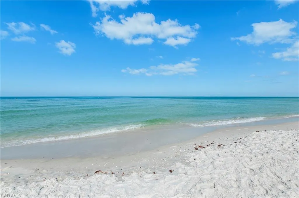 8777 Yucatan CT, Naples, FL 34112,224082600