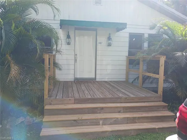 307  Royal Palm Park  RD, Fort Myers, FL 33905