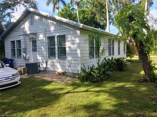 307  Royal Palm Park  RD, Fort Myers, FL 33905