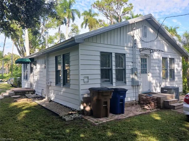 307  Royal Palm Park  RD, Fort Myers, FL 33905