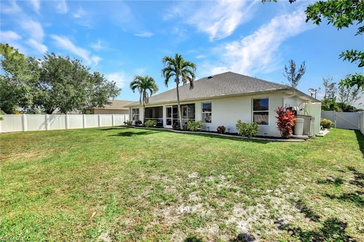 3606 Ne 14th Pl, Cape Coral Fl 33909