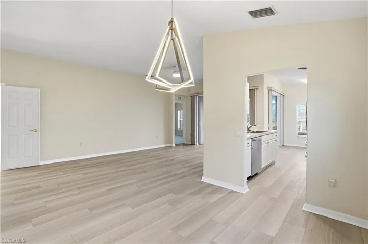 10055 Oakhurst Way, Fort Myers, Florida 33913