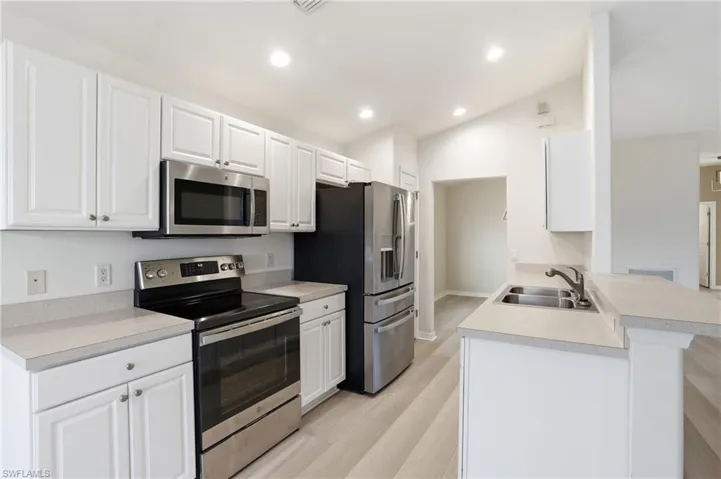 10055  Oakhurst  WAY, Fort Myers, FL 33913