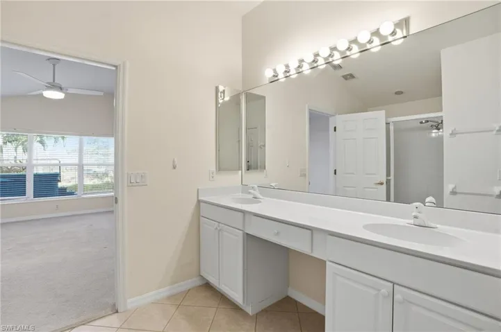 10055  Oakhurst  WAY, Fort Myers, FL 33913