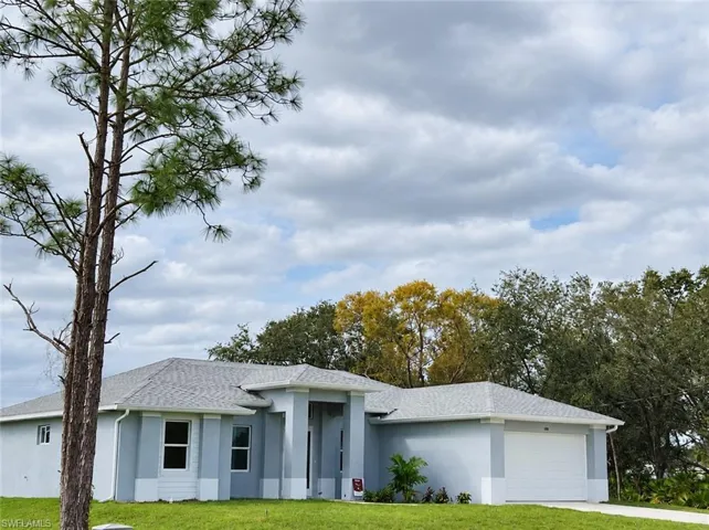 2501 Sunniland Blvd, Lehigh Acres, Florida 33971