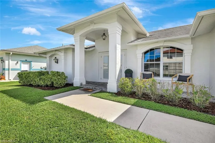 14801  Royal Oak  CT, Fort Myers, FL 33919